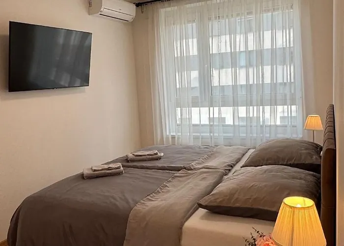 Prestige - Next To Ice Arena, Private Parking * Bratislava