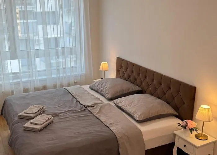 Prestige - Next To Ice Arena, Private Parking Bratislava